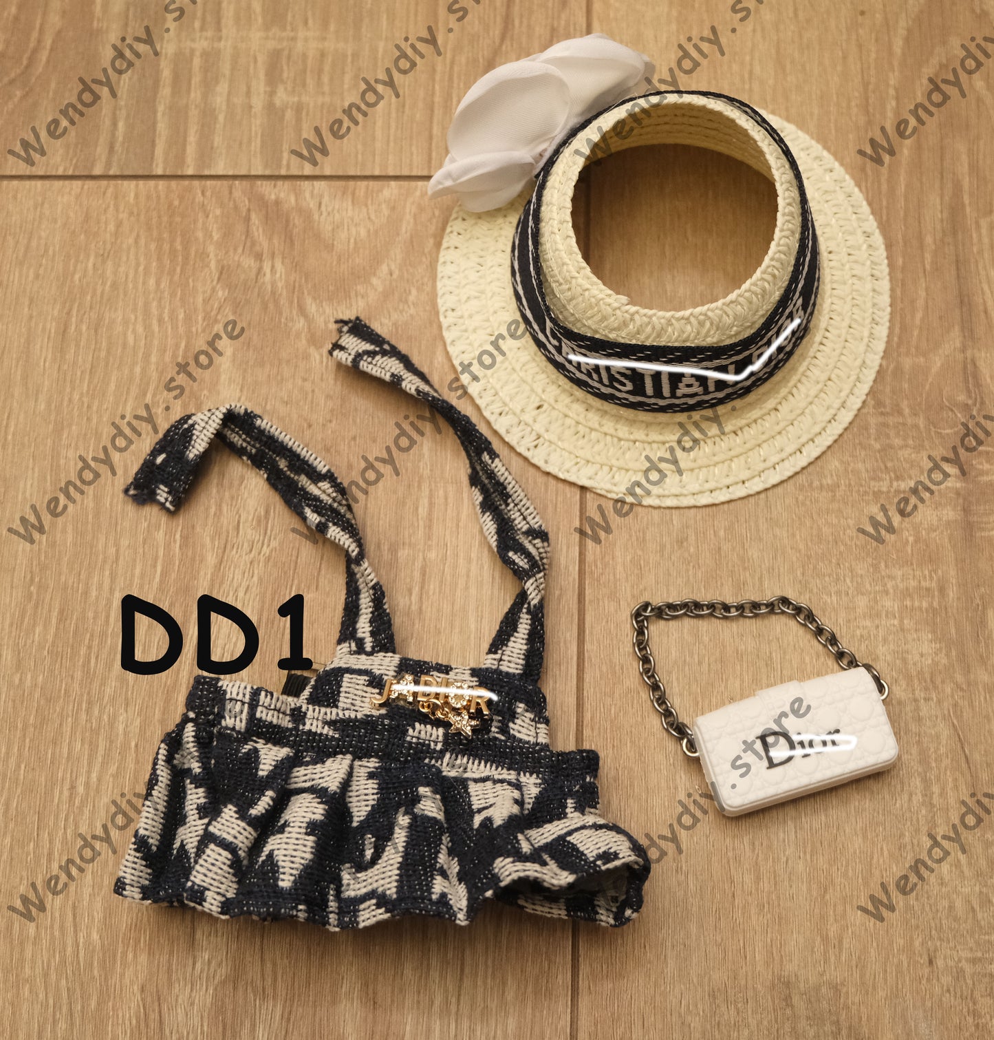 DD1 - Labubu Outfit