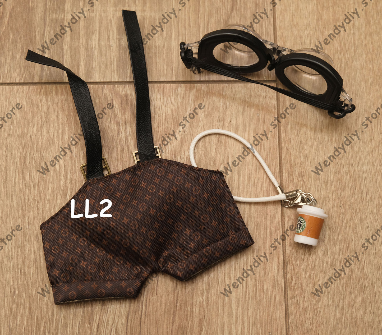 LL2 - Labubu Outfit